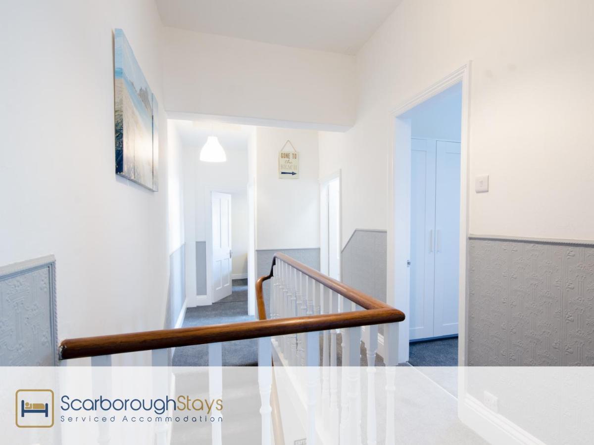 Scarborough Stays - Victorian Townhouse - 5 Bedrooms - Sleeps 9 Buitenkant foto